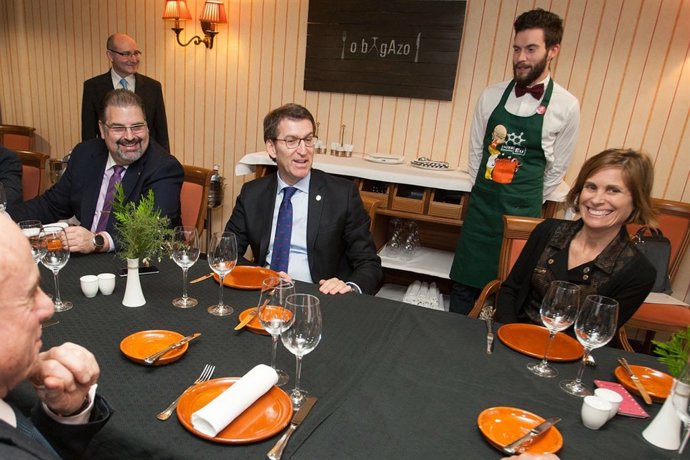 anf e nava castro reunense co cluster do turismo no restaurante do centro superi