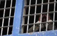 Descubren restos de más de 100 personas descuartizadas en una cárcel de Colombia