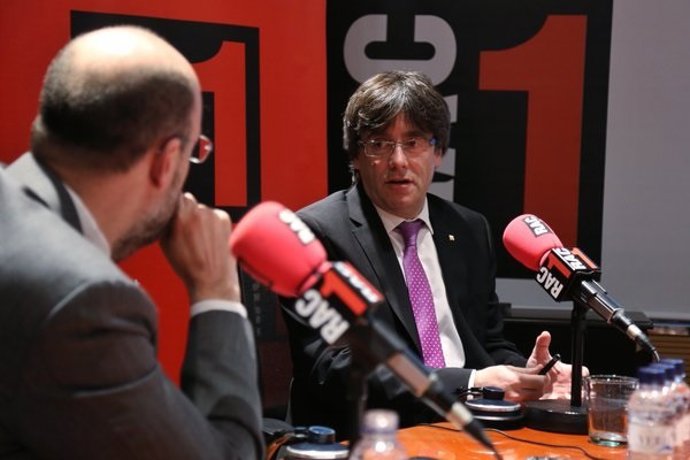 El pte.C.Puigdemont, en una entrevista