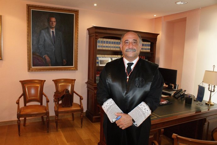 El decano del Colegio de Abogados de Murcia, Francisco Martinez-Escribano