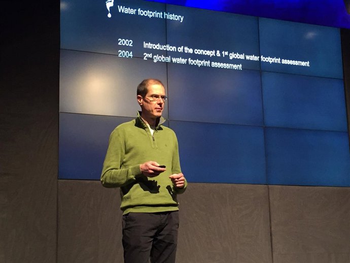 Arjen Hoekstra, creador del concepto 'huella hídrica'