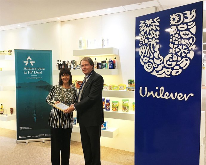 Yolanda Menal y Francisco Belil