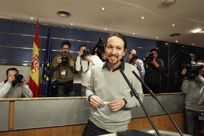 Rueda de prensa de Pablo Iglesias tras reunirse con Pedro Sánchez
