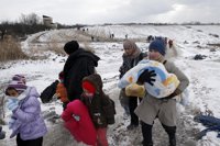 Austria y los países balcánicos acuerdan el traslado directo de refugiados desde Macedonia