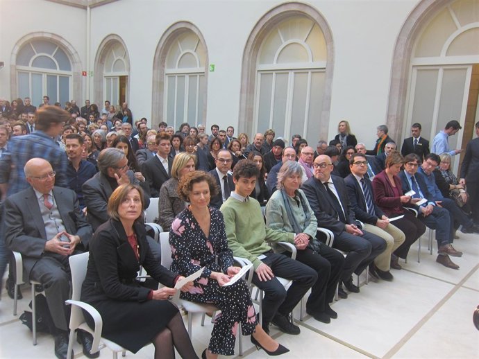 Carme Forcadell, la mesa del Parlament y los expresidentes de la cámara