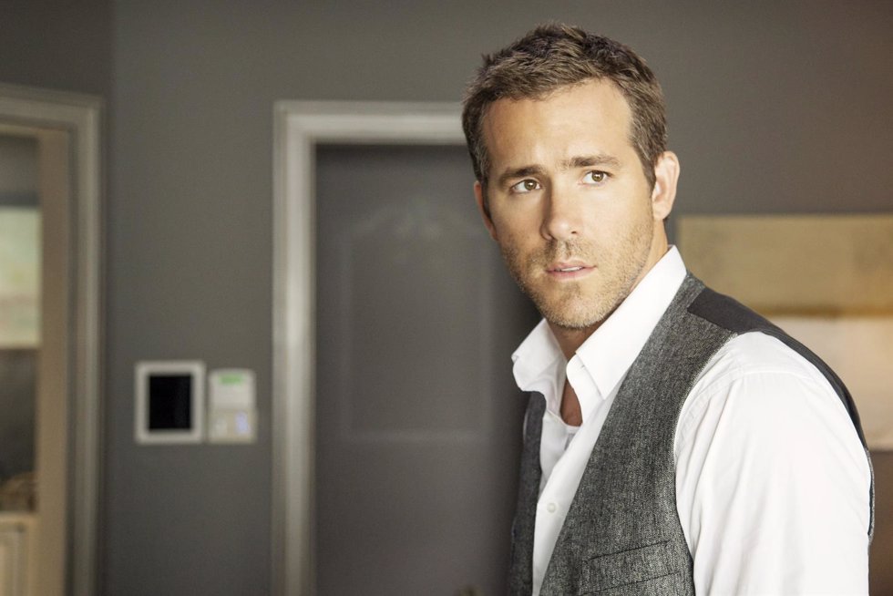 Ryan Reynolds estuvimos contando chistes a mi padre hasta su muerte