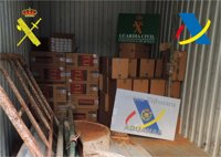 Incautadas 192.000 cajetillas de tabaco de contrabando en el Puerto de Sevilla