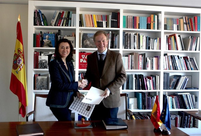 Paradores firma un acuerdo con Acción Cultural Española