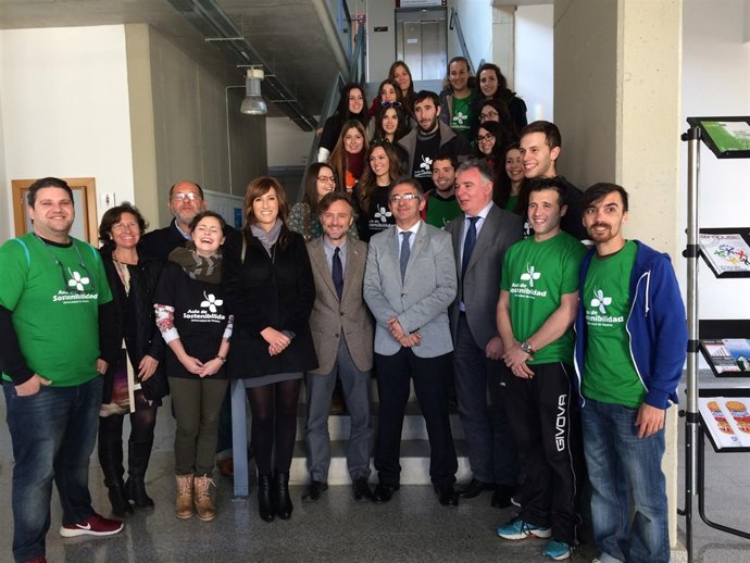 1 Nota Y 2 Fotos (Firma Medio Ambiente Y Universidad Ecocampus)