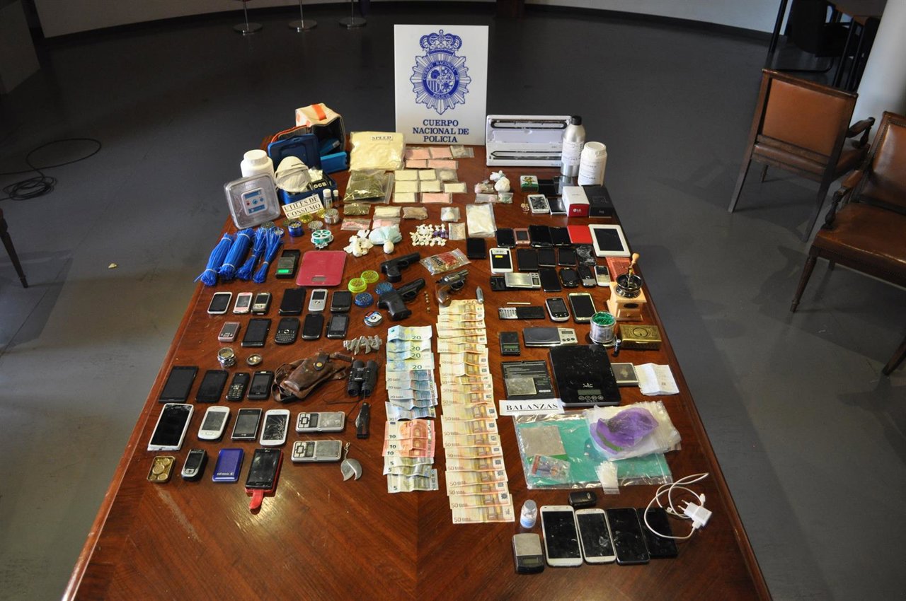 OPERACIÓN TRÁFICO DE DROGAS. NUEVE DETENIDOS