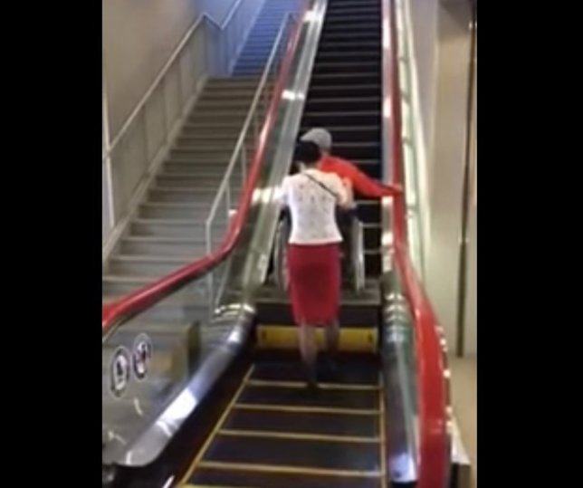 Escaleras mecánicas para sillas de ruedas