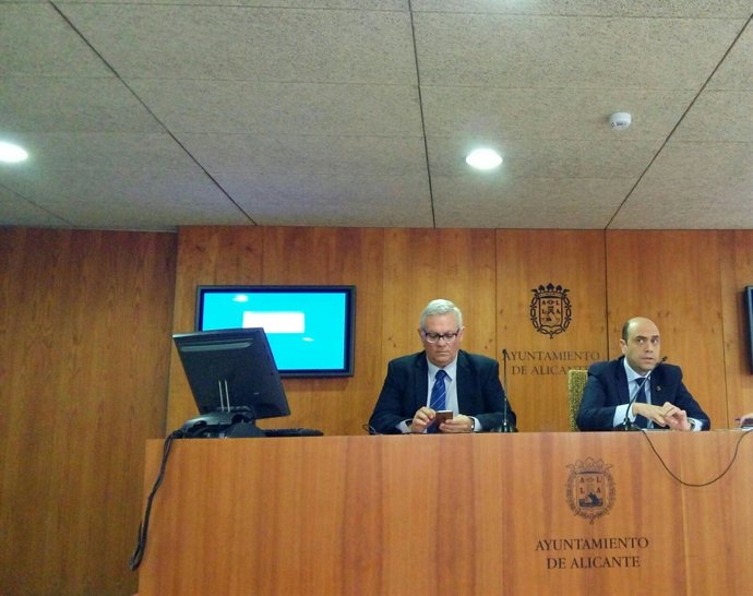 De Gea y Echávarri en la rueda de prensa de este viernes