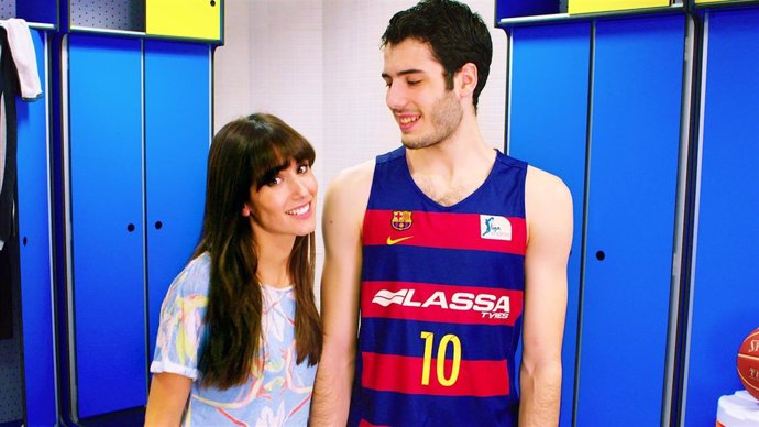 Alex Abrines y Ana Albaladejo