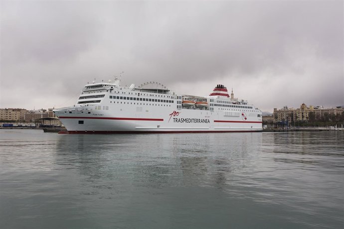  Barco "Fortuny" De La Compañía Trasmediterranea