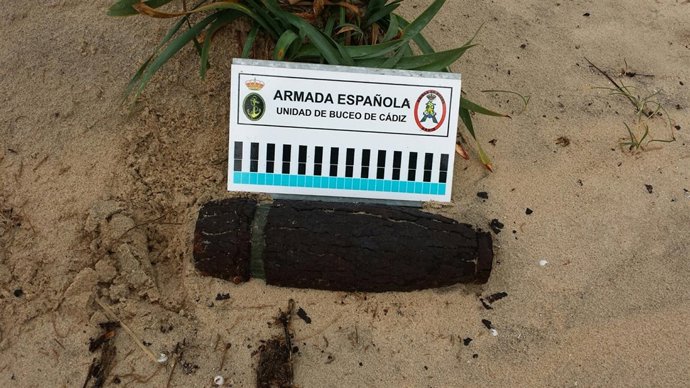NOTA DE PRENSA DESACTIVACION DE ARTEFACTO EXPLOSIVO BUCEADORES DE LA ARMADA