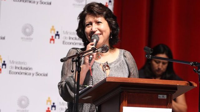 Titular del Ministerio de Inclusión Económica y Social de Ecuador, Betty Tola