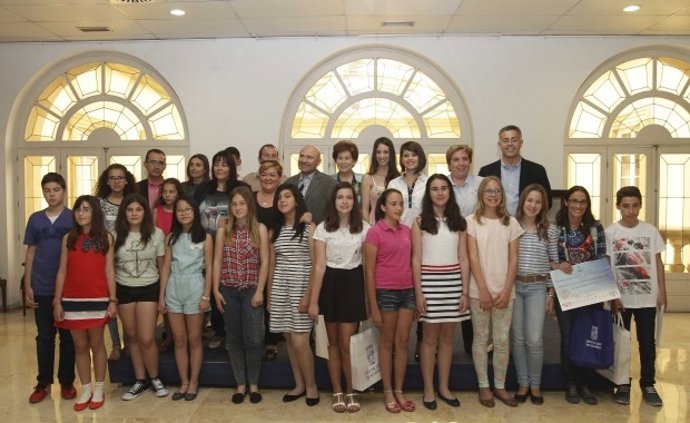 El concurso de relatos 'Almería Juega Limpio' 2016 ya está en marcha.