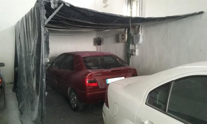 Taller ilegal localizado en Martos (Jaén)