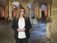 Susana Díaz se reúne con Puig y participa en un acto por el 28F en Valencia