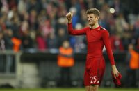 Müller salva al Bayern frente al Darmstadt