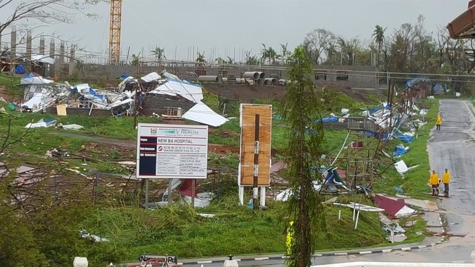 Daños causados por el paso del ciclón 'Winston' por Fiyi