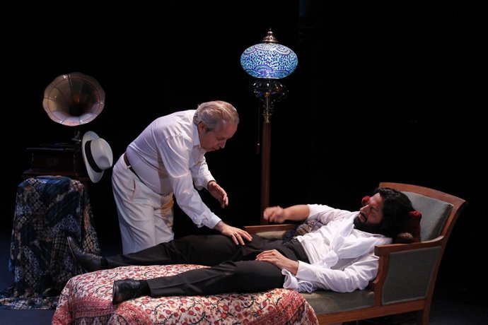 Rafael Amargo en una escena de 'Piedras preciosas'