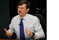 Colao (Vodafone) no ve "justas" las críticas a la subida de precios dados los mayores servicios ofrecidos