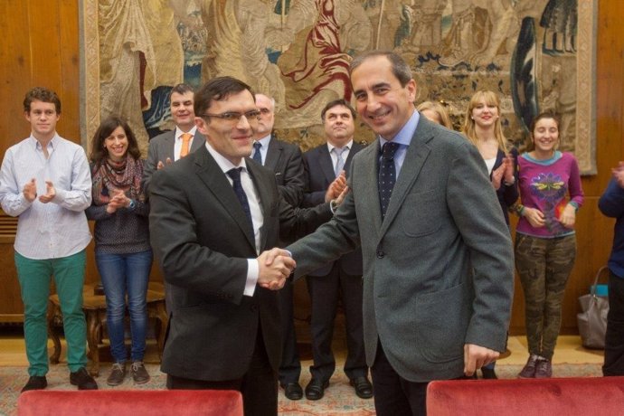 Acuerdo Universidad de Navarra y Fundación ONCE