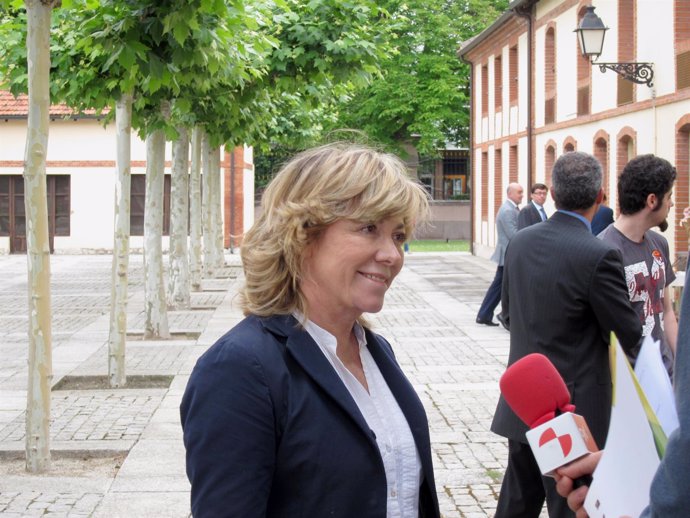 La Ex Ministra Y Actual Eurodiputada Del PP, Pilar Del Castillo