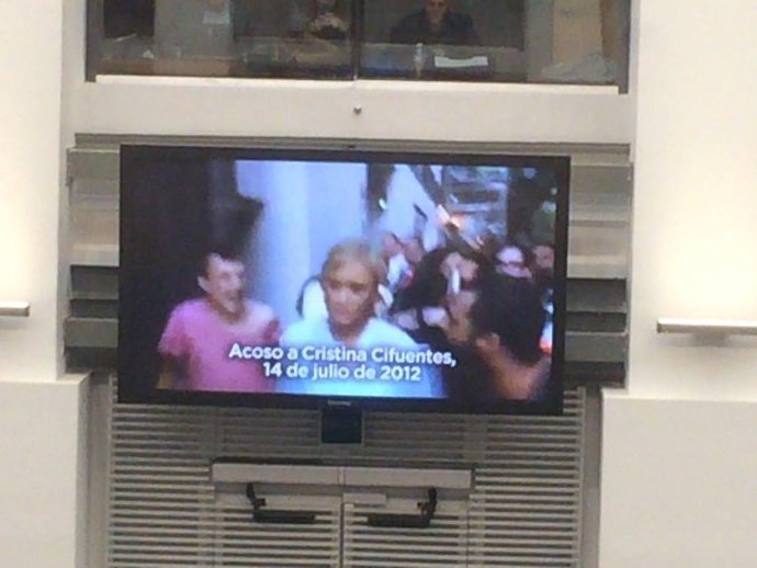 PP emite un vídeo de escraches a Cifuentes y Gallardón