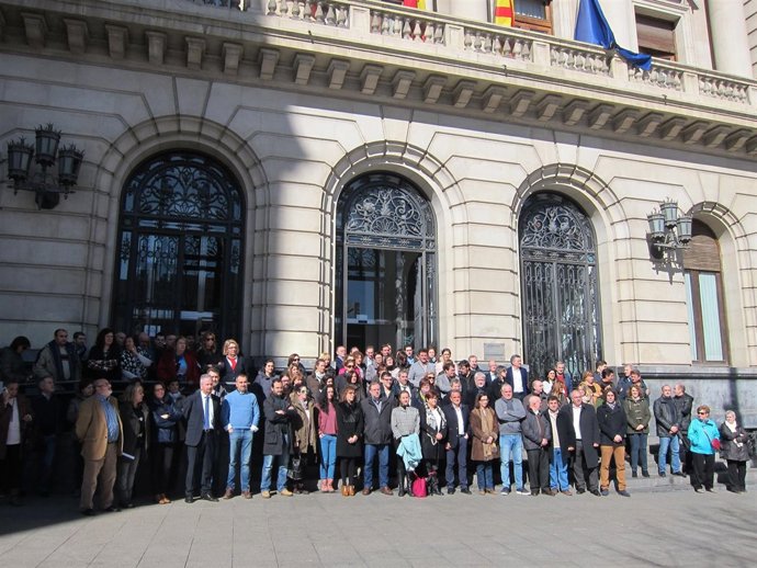 Concentración en la DPZ contra el nuevo caso de violencia machista 