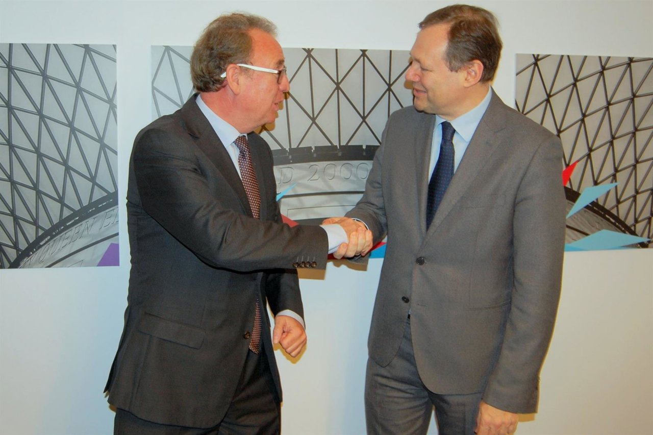 R.Loppacher (CAC) y R.Viola (DG Conect)