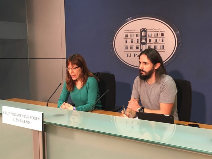 La portavoz parlamentaria de Podemos, Laura Camargo