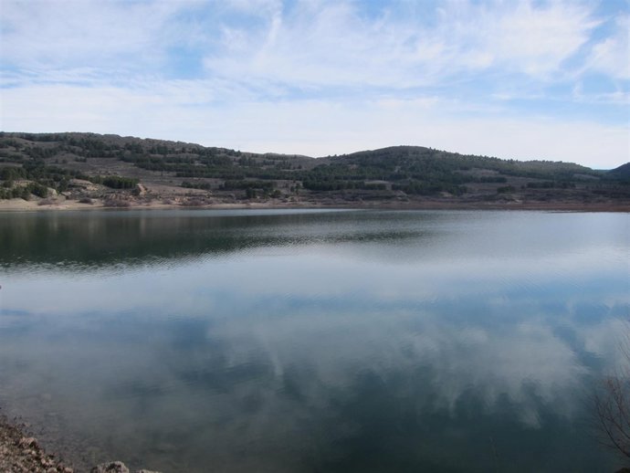Uno de los pantanos de la Cuenca del Ebro