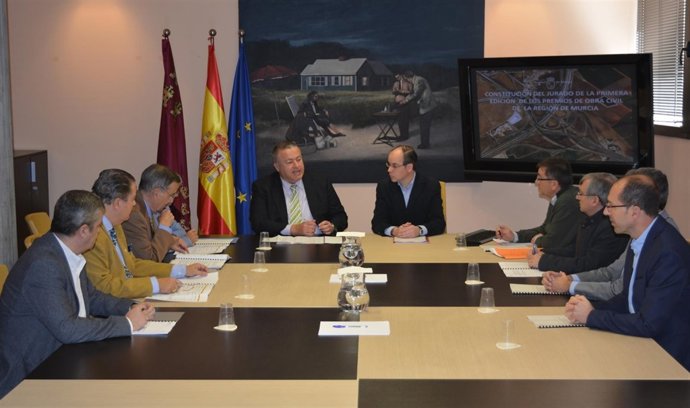Reunión del jurado de los Premios de Obra Civil de la Región de Murcia