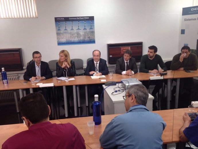 Miquel Iceta (PSC) se reúne con el comité de empresa de Delphi