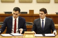 PSOE i Ciutadans es comprometen a destituir els alts càrrecs que siguin imputats a partir d'ara