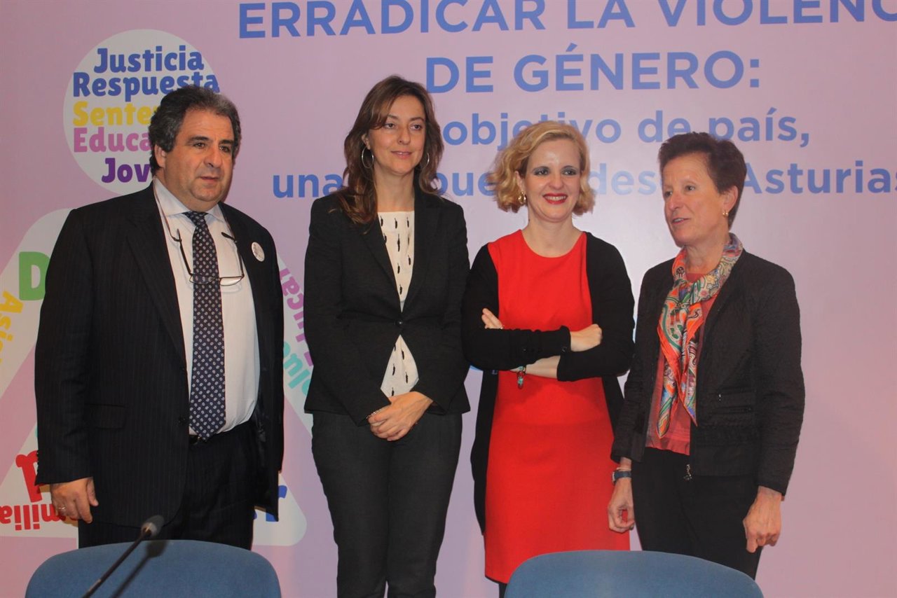 La Fiscal del Tribunal Supremo Pilar Martín, en Oviedo