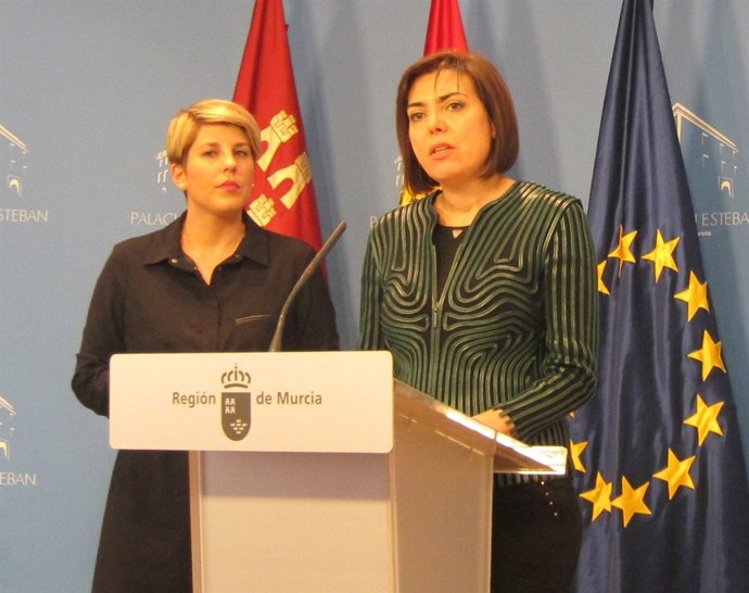 Noelia Arroyo y Encarna Guillén