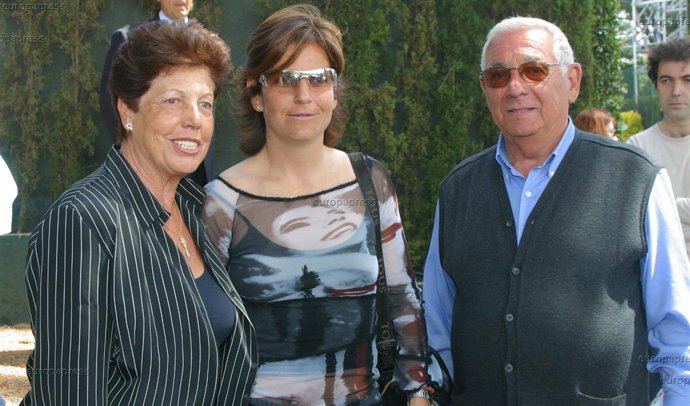 Arantxa y pares recull premi TVE al godo. Tintore. Sixte cambra