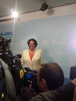 Rita Barberá en rueda de prensa