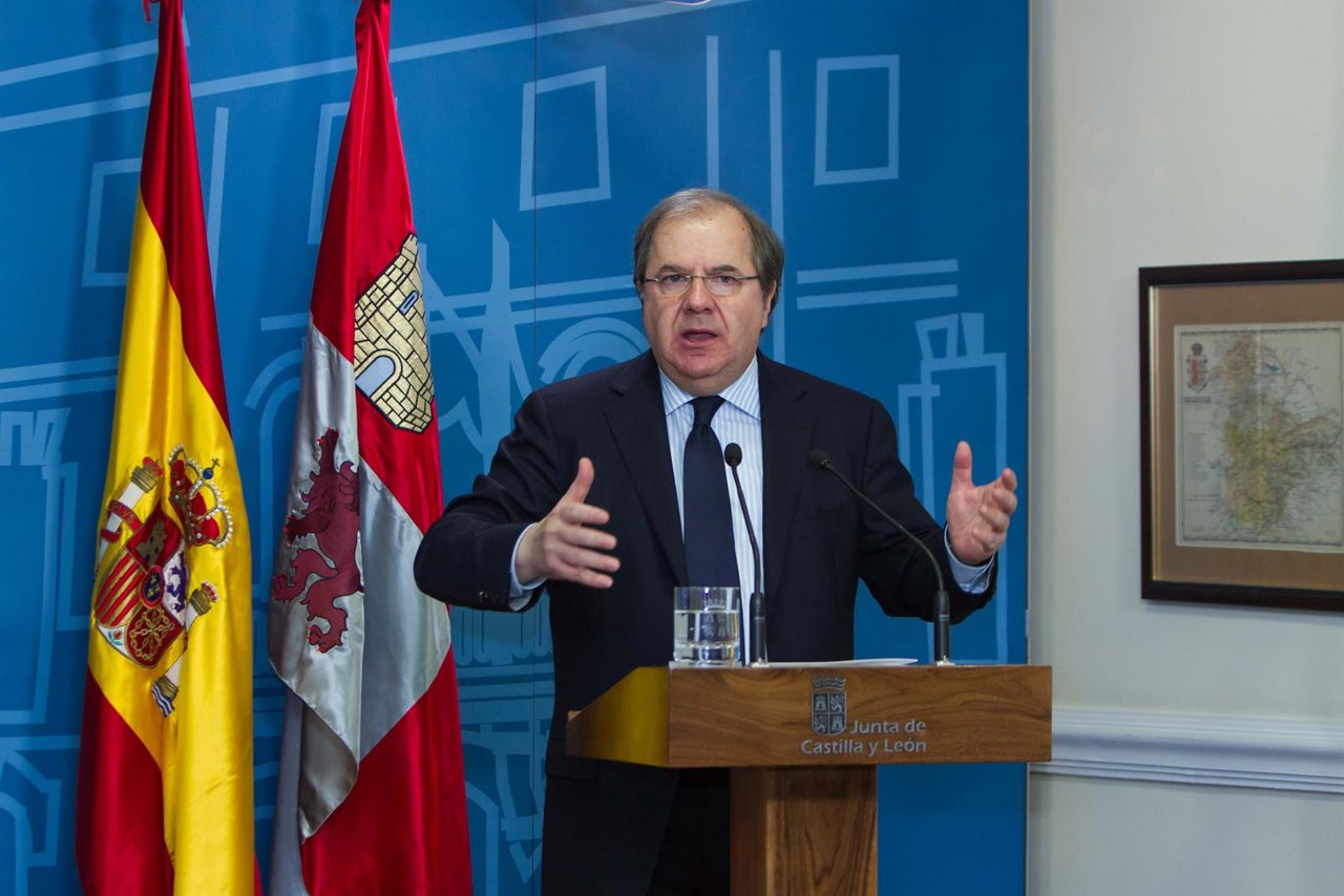 Juan Vicente Herrera ante altos cargos