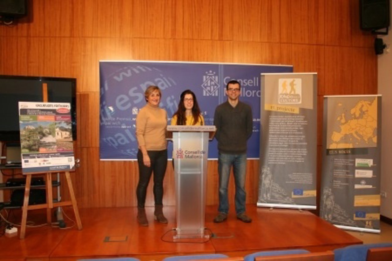 Presentación de proyecto de senderismo del Consell