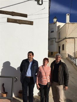 El PFEA facilita una serie de mejoras en el municipio alpujarreño de Beires.