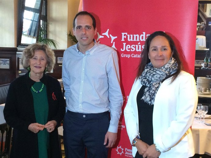 M.Carulla (pta.M.Canals) J.Vivancos (dtor.M.Canals) y L.Halpern (Fund J.Serra)