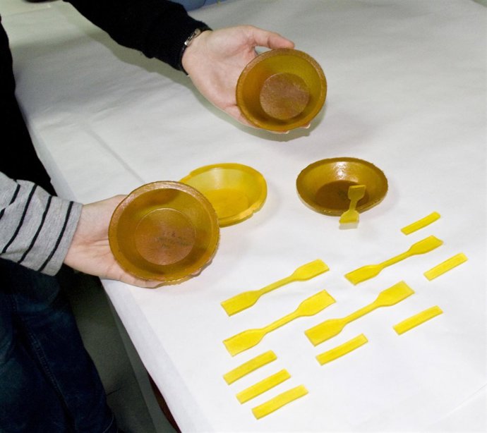 Fabrican bioplásticos para envases con actividad antimicrobiana