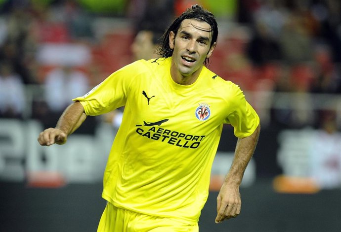 El futbolista francés del Villarreal Robert Pires
