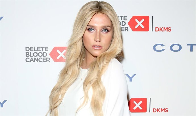 Singer Kesha  attends the 9th Annual Delete Blood Canc