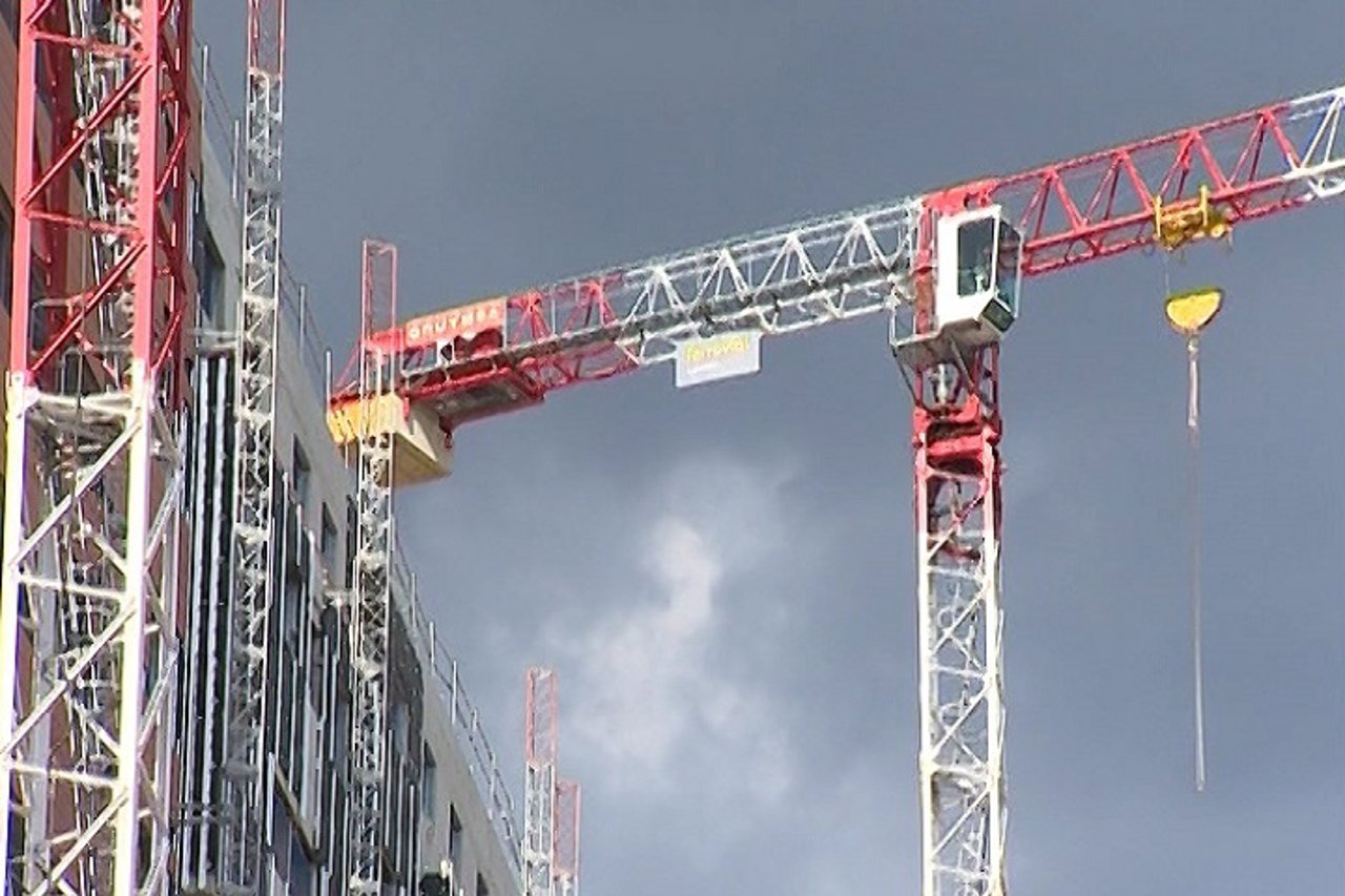 Hipotecas sobre viviendas suman 18 meses de ascenso