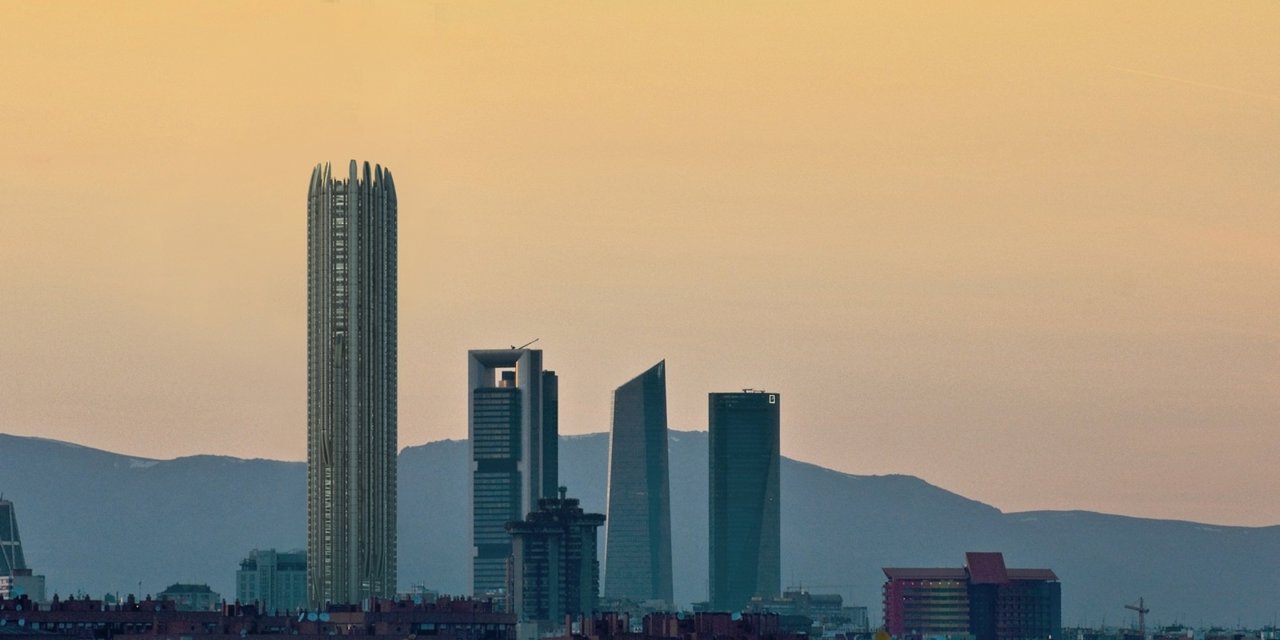 ¿Estaciones De Tres Verticales? Así Quedaría El Skyline De Las Ciudades
